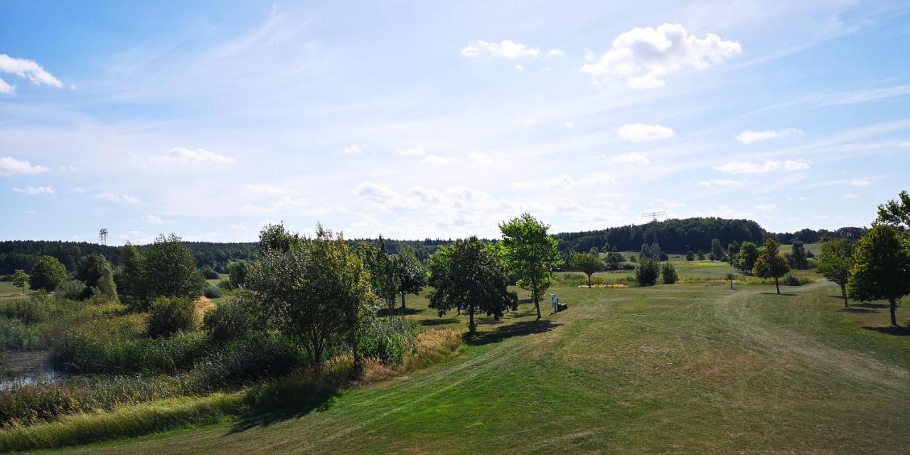 Golfcentrum Schloss Karnitz Ruegen Garz  Zewnętrze zdjęcie